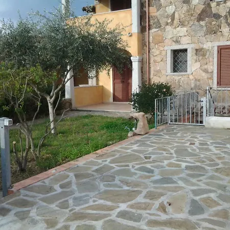 Casa Alice Διαμέρισμα Budoni