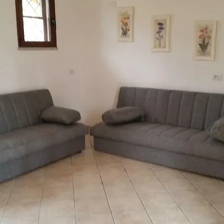 Casa Alice Budoni